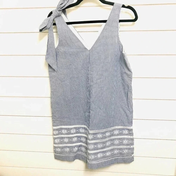 Vineyard Vines Moonshine Sandbar Strip Bow Sleeveless V-Neck Dress Size XS NWT - Picture 2 of 13